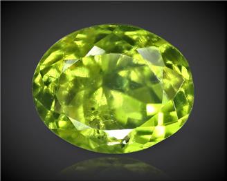 Natural Peridot Certified 5.57 CTS (9538)